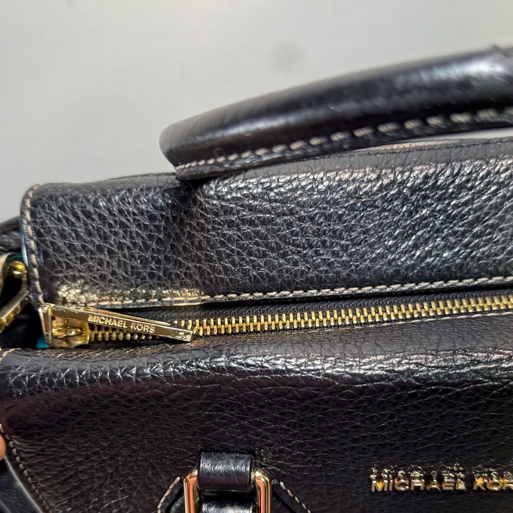 Michael Kors Black Textured Satchel - Picture 4 of 15